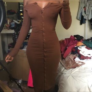 Brown dress